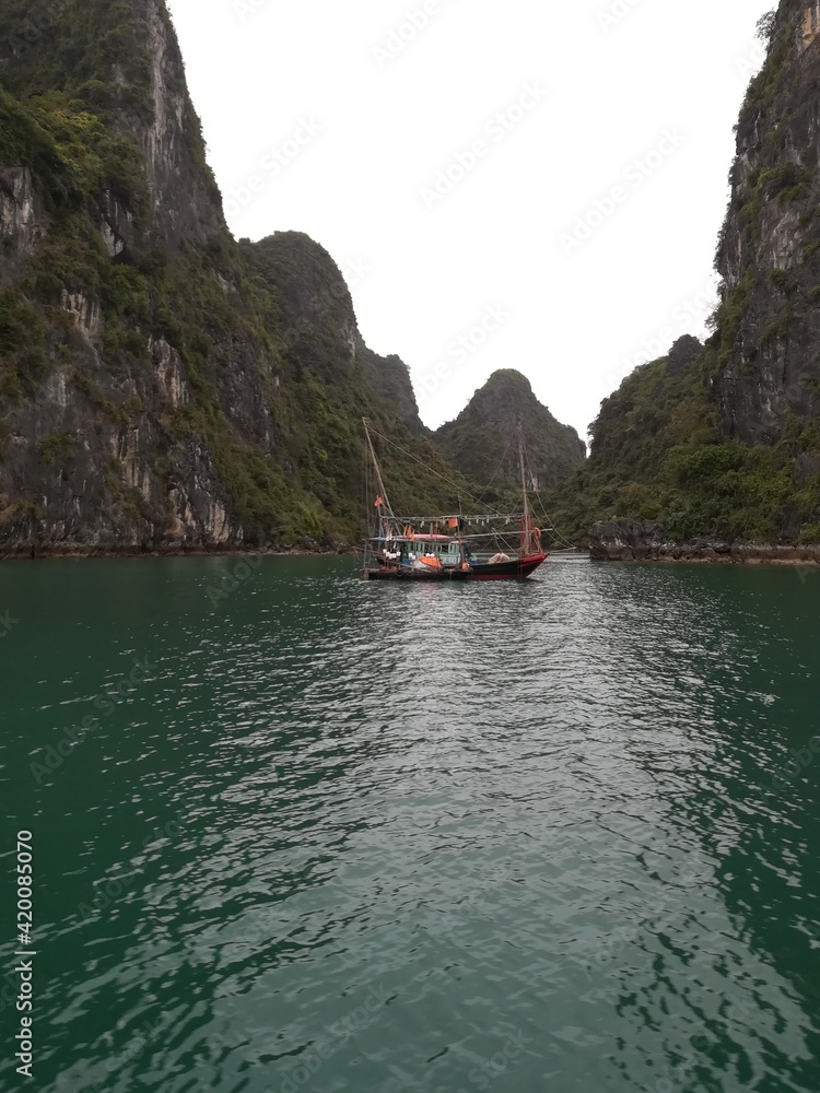 Boat Ha Long Bay Vietnam