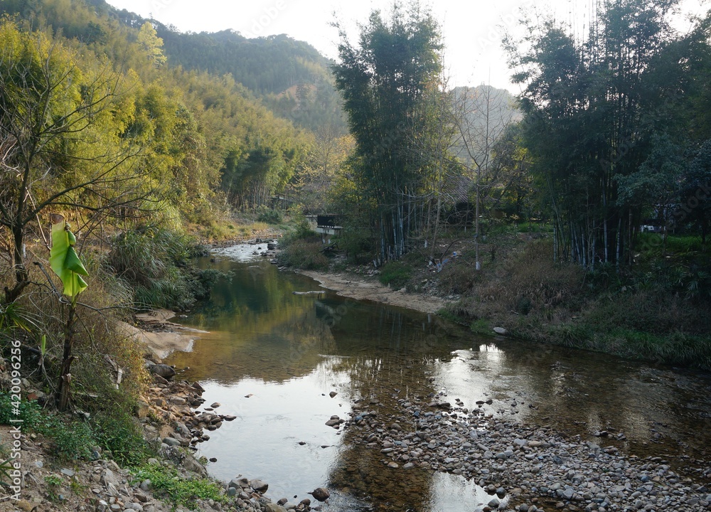 Obraz premium river in Nankunshan, China