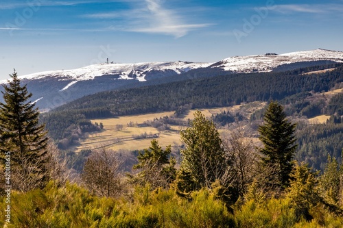 Fototapeta Naklejka Na Ścianę i Meble -  landscape of mountain of forez
