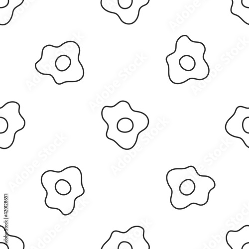 Grey line Scrambled eggs icon isolated seamless pattern on white background. Home cooked food, fried egg, healthy breakfast, omelet icon. Vector