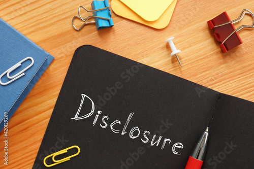 Fotografi Disclosure s shown on the business photo using the text