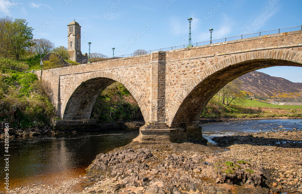 old bridge over the river Helmsdale