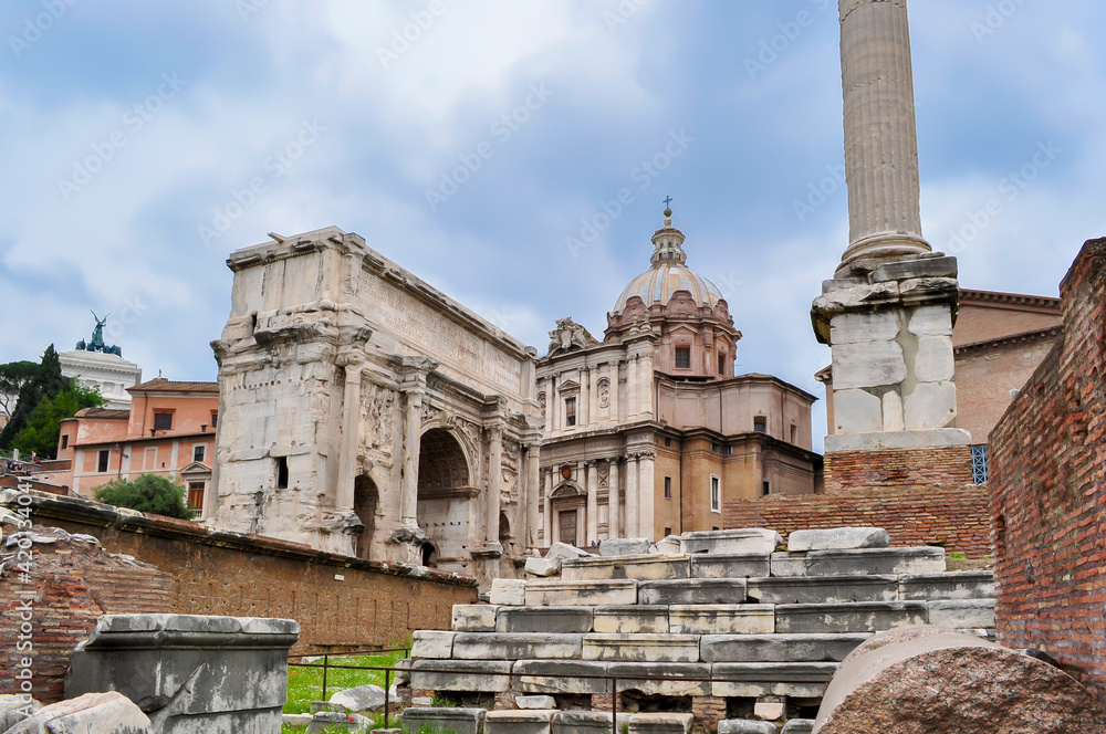 Fototapeta premium Ruins of Roman Forum, Rome, Italy