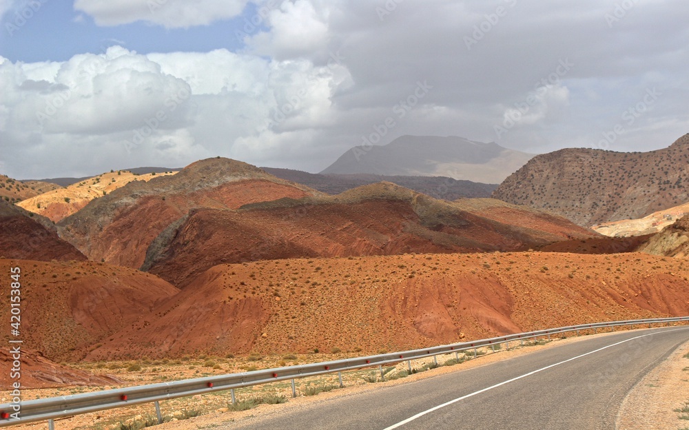 Naklejka premium Road in Atlas Mountains, Southern Morocco 