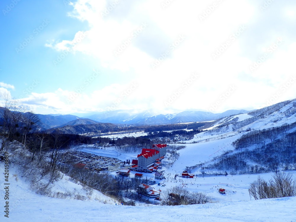 冬の絶景が広がるスキー場