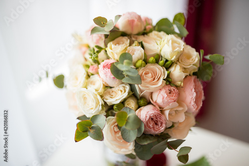 Wedding bouquet with white and pink roses