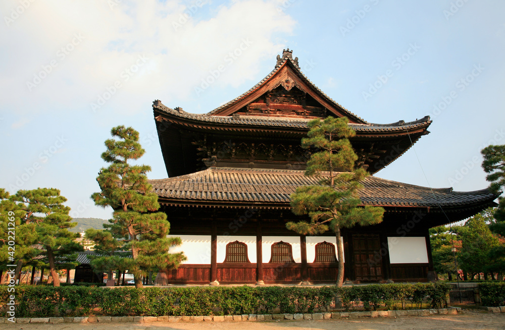 Kenninji temple hondo (Lecture Hall). Kyoto. Japan Kenninji temple hondo (Lecture Hall). Kyoto. Japan