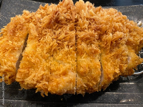 바삭한 돈까스 근접 촬영