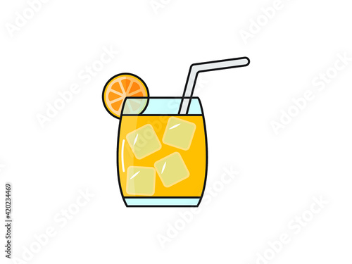 glass of orange juice with ice