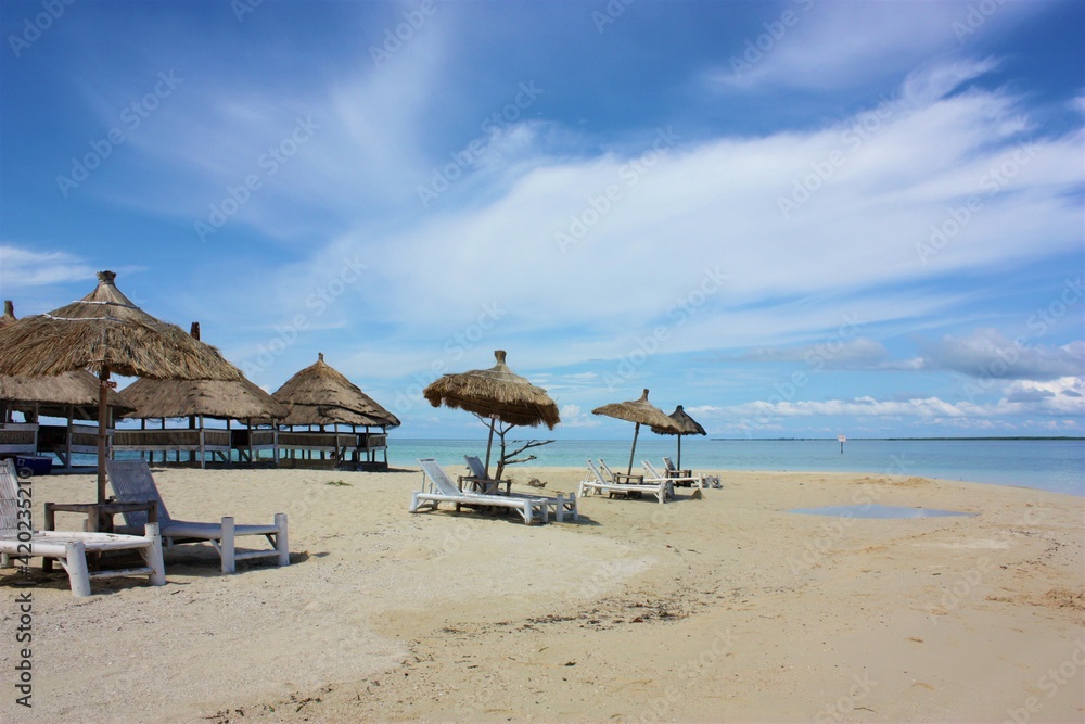 Beautiful landscape of beach on Pandanon Island in Cebu, Philippine -  パンダノン島 ビーチ セブ フィリピン

