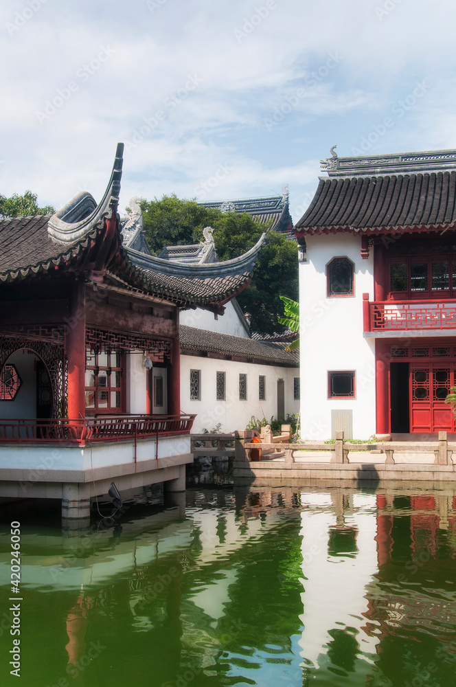 shanghai confucius temple halls and pond china shanghai confucius temple halls and pond china