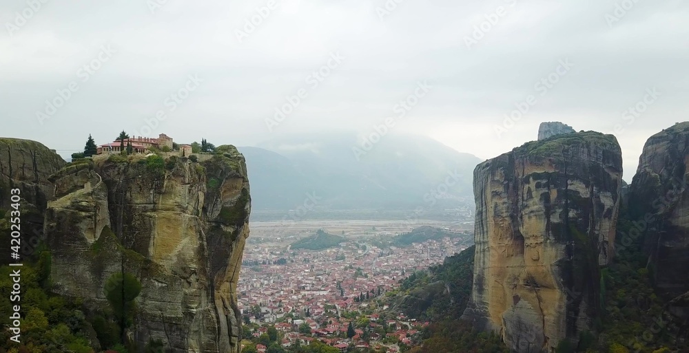 Fototapeta premium Greece Loving Nature Wallpaper in High Definition 