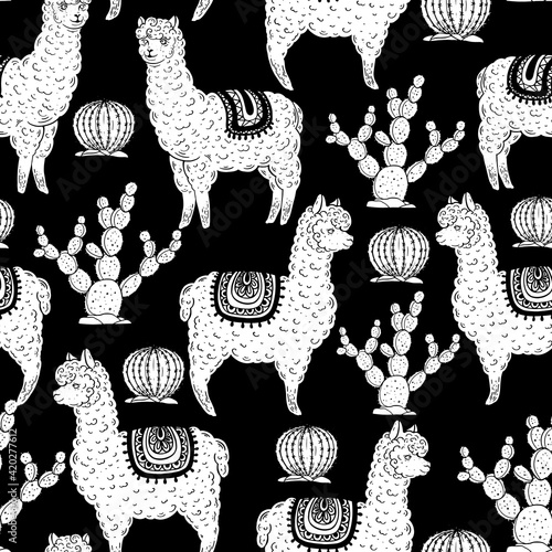 Alpaca seamless pattern. Hand drawn vector illustration. Cute llamas and cactus. Alpaca, llama, cactus background.