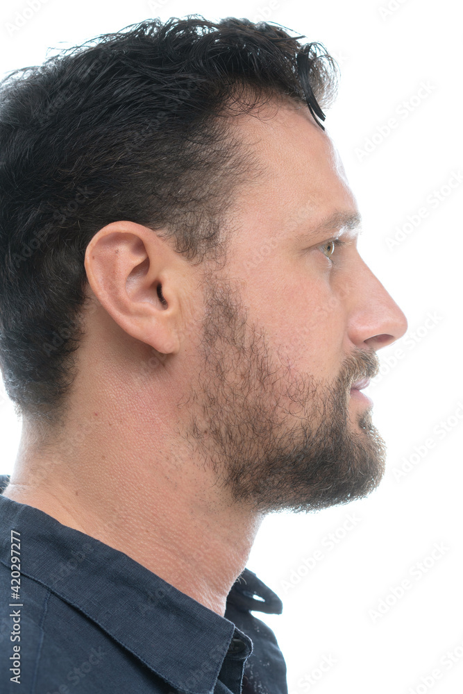 A classical profile picture of a man A classical profile picture of a man