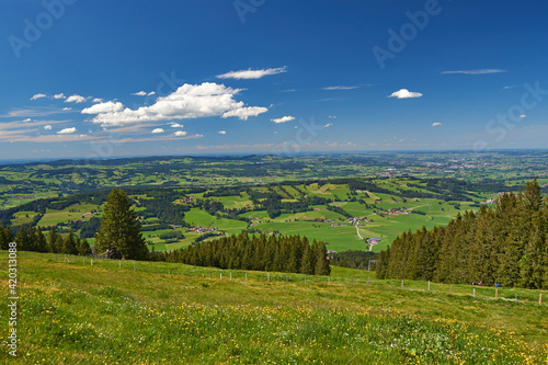 Voralpenlandschaft im Oberallgäu bei Rettenberg photo