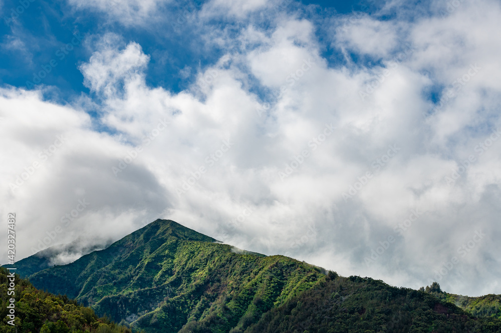 West Maui Mountain, Mauna Kahalawai, Mountain Ridge, Valley Isle, Hawaii