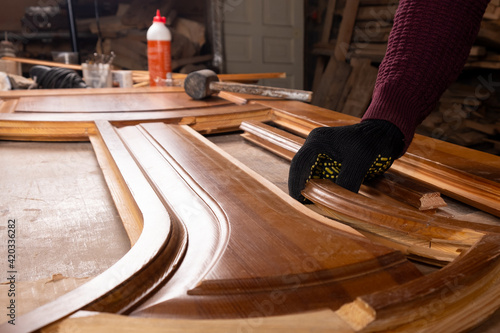 wooden door restoration,repair and restoration of furniture