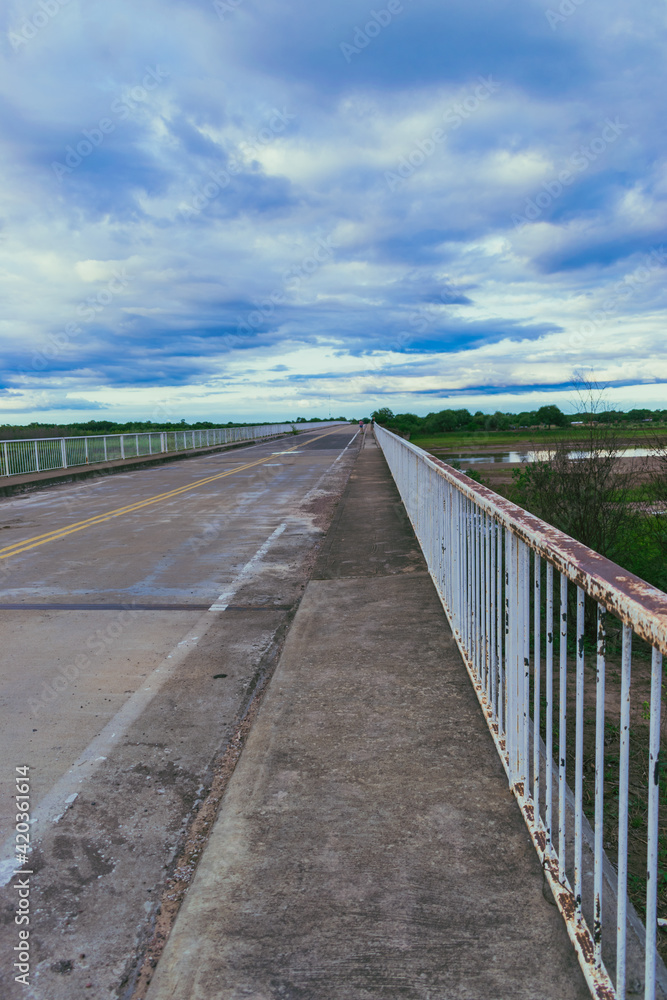 puente chaco - formosa que cruza el río Bermejo