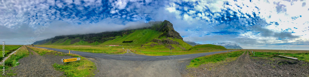 Fototapeta premium Iceland countryside and mountains in summer season, panoramic view