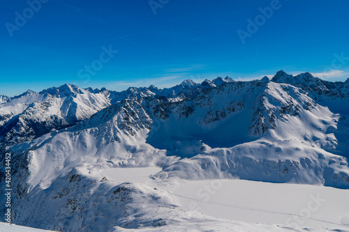 Winter snow covered mountain peaks in Tatras mountain. Great place for winter sports. Poland zakopane tatras © Martin
