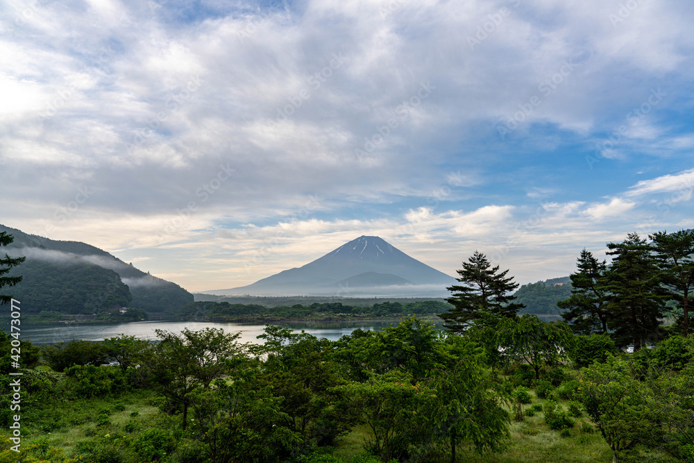 精進湖からの富士山 精進湖からの富士山