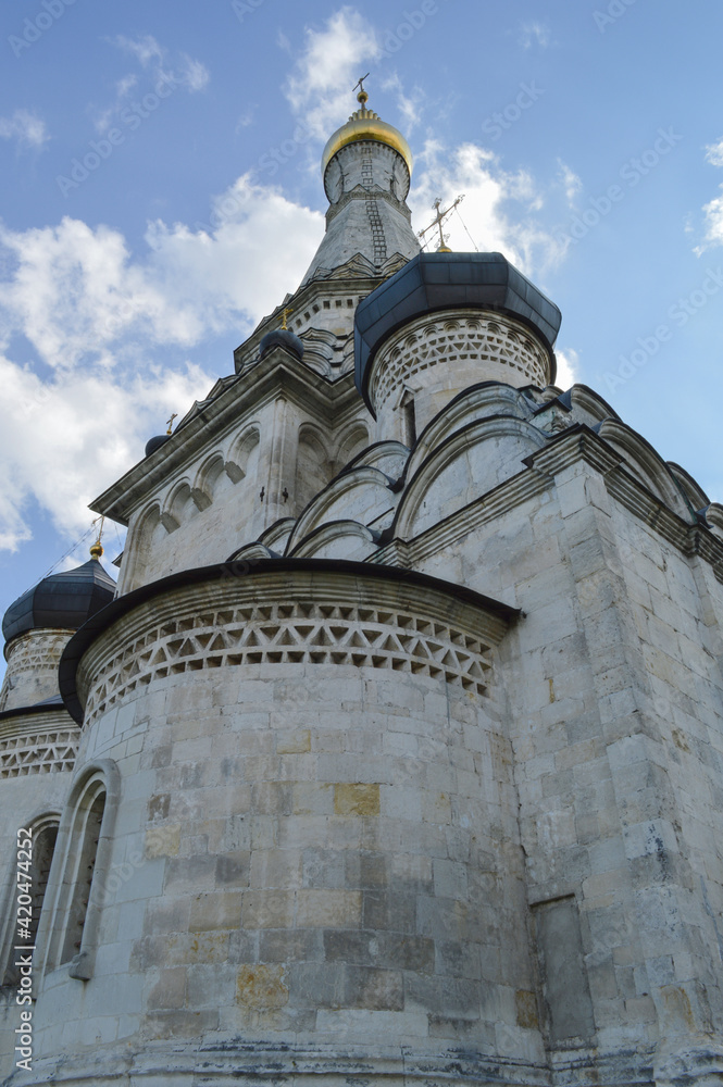 A fragment of the Church of the Transfiguration of the Lord in the village of Ostrov (Moscow region) is one of the brightest examples of Russian tent architecture of the late XVI century. In the summe A fragment of the Church of the Transfiguration of the Lord in the village of Ostrov (Moscow region) is one of the brightest examples of Russian tent architecture of the late XVI century. In the summe