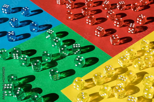 Dice divided by color