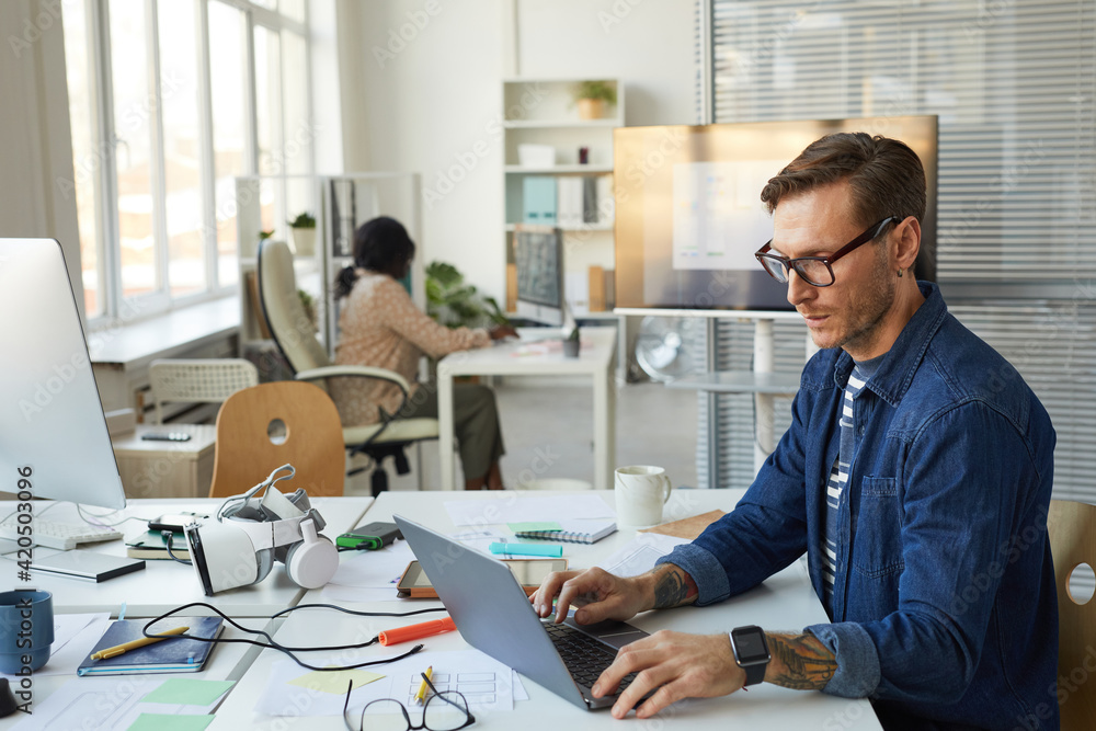 IT Developer Designing VR App IT Developer Designing VR App