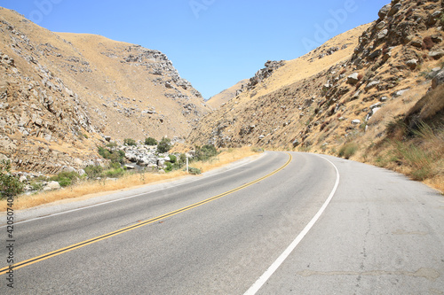 Scenic route along the Kern River in Sequoia National Forest, California, USA