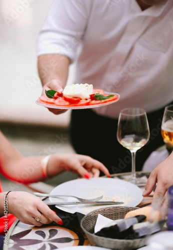 Katy + Fraser | dinner photo