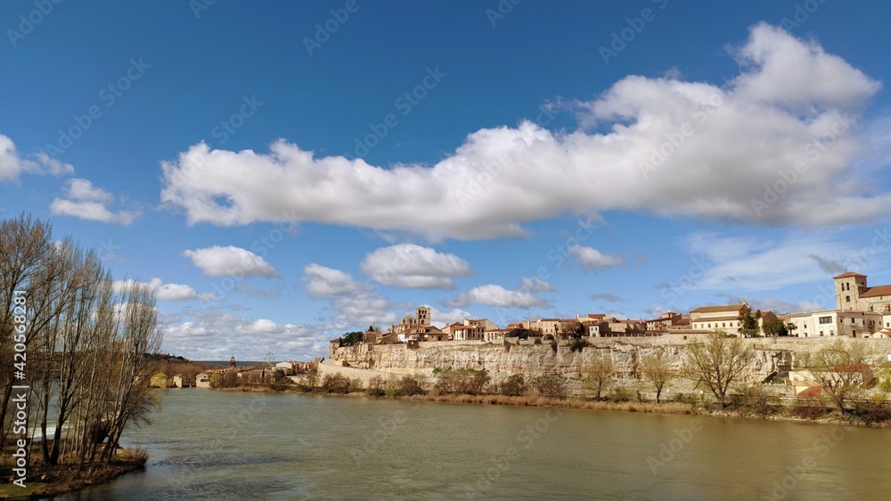Zamora city and Dpuro river, Castile-Leon, Spain
