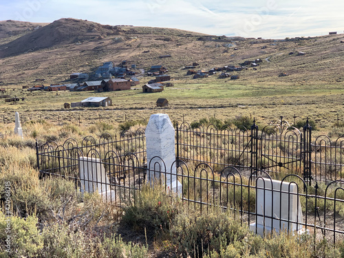 Bodie, Ghost town, Sierra Nevada in California, The Town established 1861 and grew to an estimated 10'000 people, The people left the town 1933