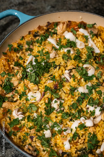 paella with cuttlefish