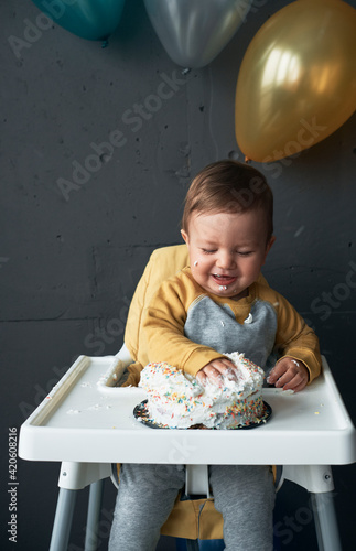 Baby boy first smash cake experience