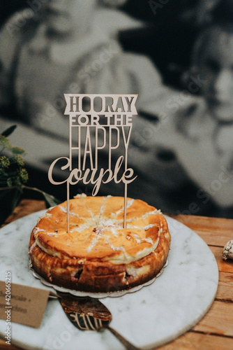 HOORAY for the the happy couple - wooden cake topper with cheese cake