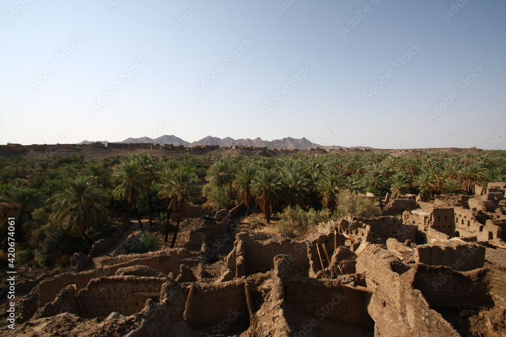 Khaybar to the north of Medina in the Hejaz. Before the advent of Islam in the 7th century CE, indigenous Arabs, as well as Jews, once made up the population of Khaybar.
