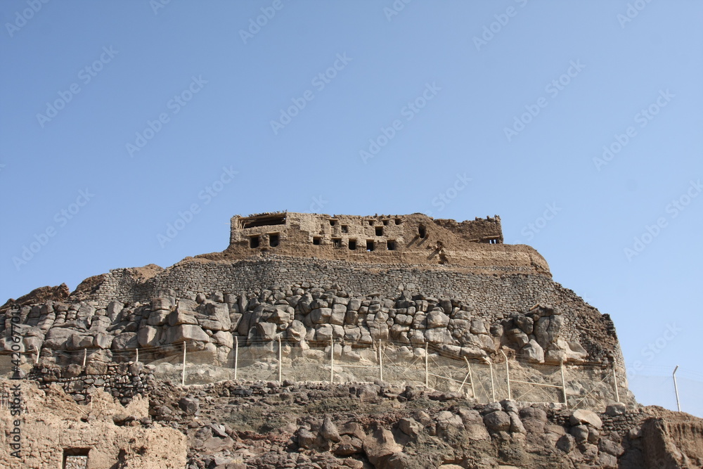 Khaybar to the north of Medina in the Hejaz. Before the advent of Islam in the 7th century CE, indigenous Arabs, as well as Jews, once made up the population of Khaybar.
