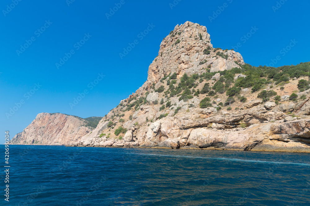 Fototapeta premium Beautiful sea view with mountains