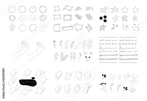 Set of variant doodle object. Set of hand drawn Variant doodles collection bundles. rectangle,circle, star, line brush, abstract
