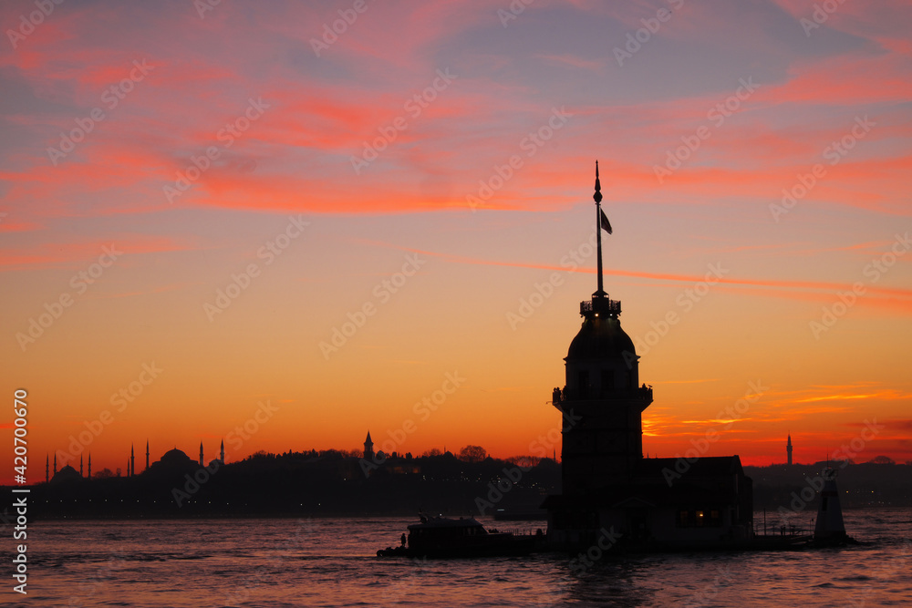 Beautiful Maiden's Tower sunset in istanbul