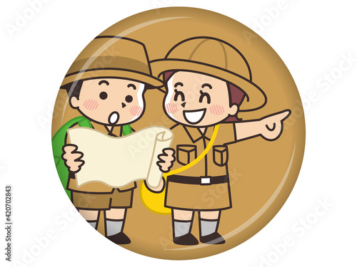 地図を覗き込むこども探検隊