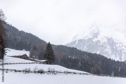 Snow blizzard in the Tures valley.