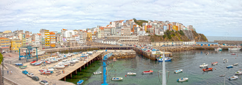 Fototapeta premium view of malpica harbour in Galicia, Spain