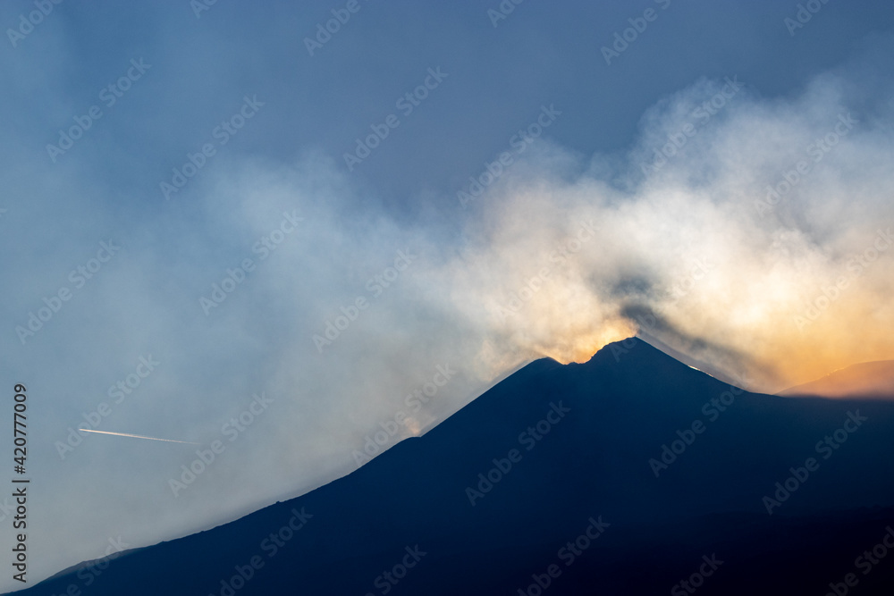 Tramonto sui crateri dell'Etna