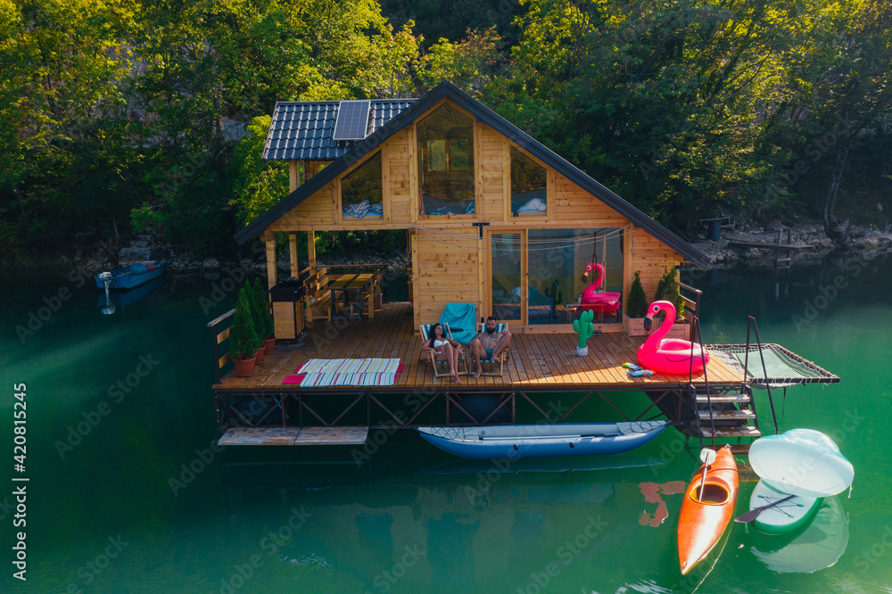 Obraz premium Calm water, calm mind