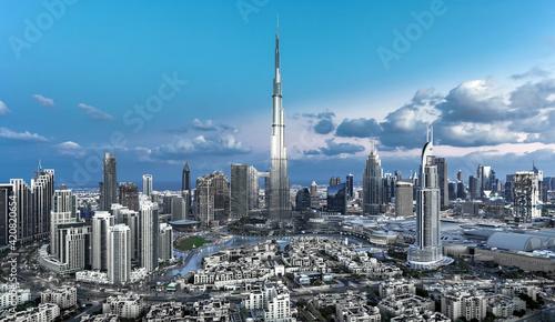 Obraz na płótnie Dubai city center skyline - amazing cityscape with luxury skyscrapers at sunrise, United Arab Emirates w salonie