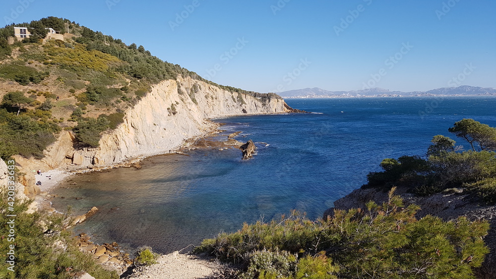 Fototapeta premium ENSUES LA REDONNE