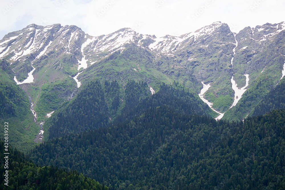Fototapeta premium view of the mountains