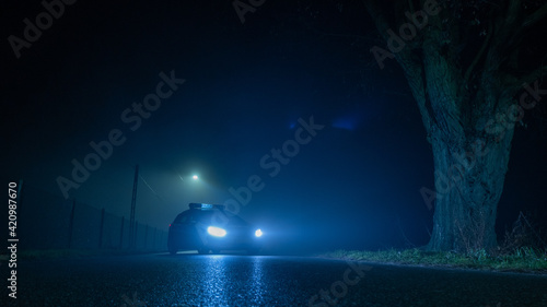 policja nocą © Marcin
