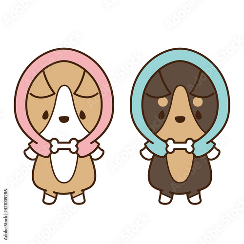 防災頭巾を被って直立している犬のコーギー